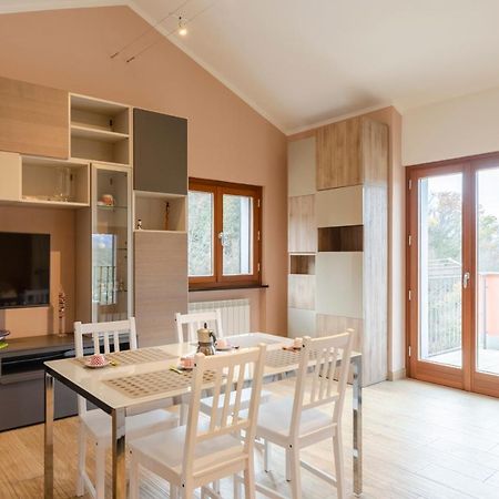 شقة Breccanecca  في Altido Splendid Flat With Terrace & Magnificent View المظهر الخارجي الصورة