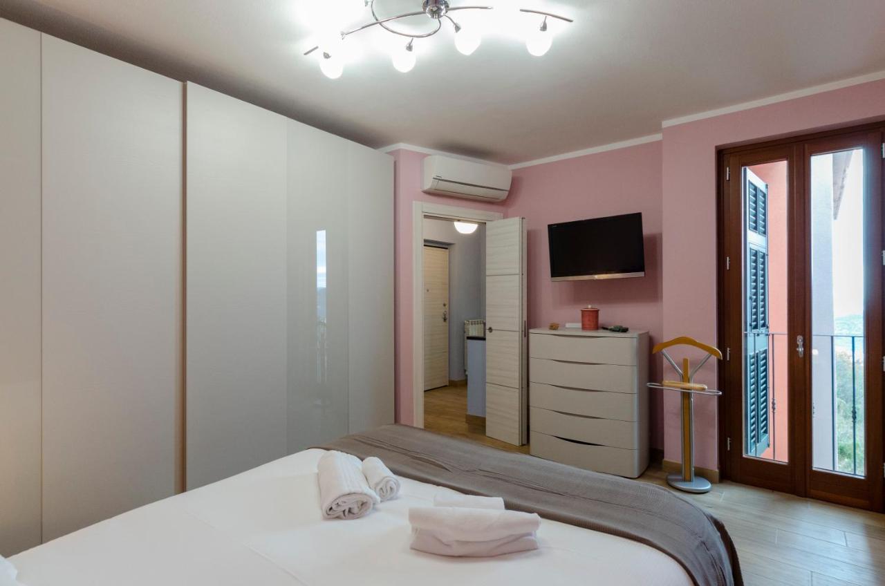 شقة Breccanecca  في Altido Splendid Flat With Terrace & Magnificent View المظهر الخارجي الصورة