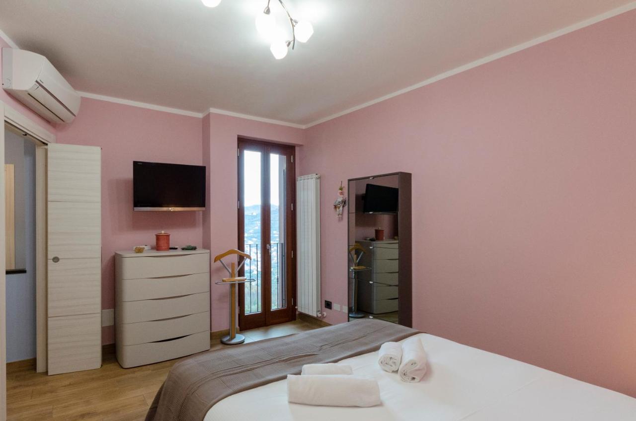 شقة Breccanecca  في Altido Splendid Flat With Terrace & Magnificent View المظهر الخارجي الصورة